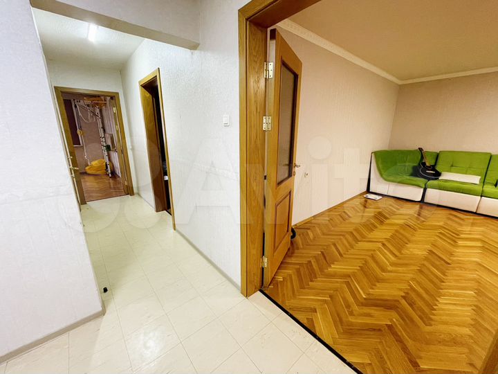 4-к. квартира, 145,3 м², 2/5 эт.