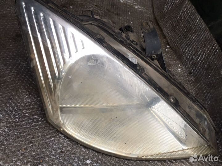 Фара передняя Форд Фокус 1
