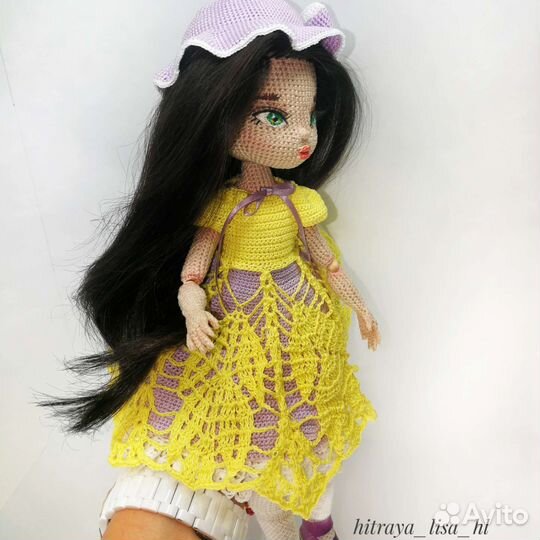 Кукла вязаная шарнирная интерьерная