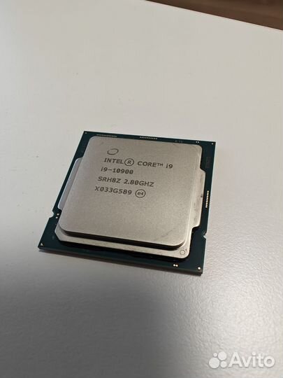 Процессор i9 10900, в отличном состоянии