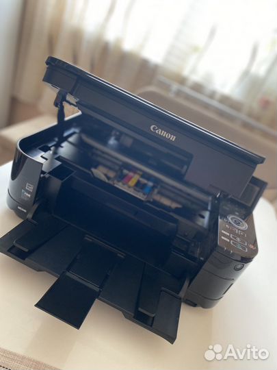 Струйный принтер мфу Canon MG5140