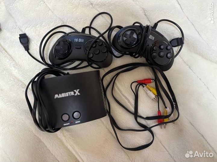 Игровая примтавка sega magistr x 16 bit