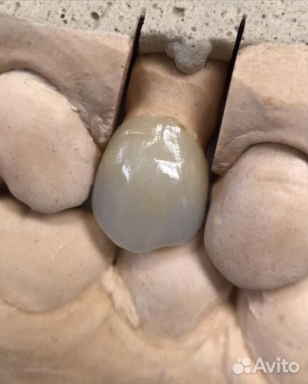 Зубной техник