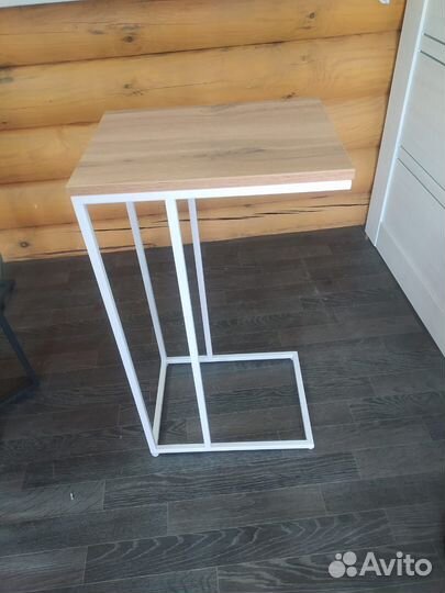 Приставной столик Лофт