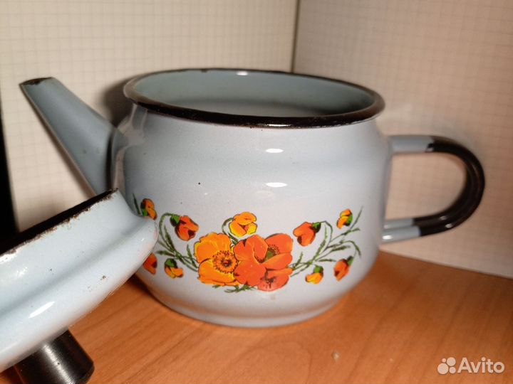 Чайник эмалированный СССР