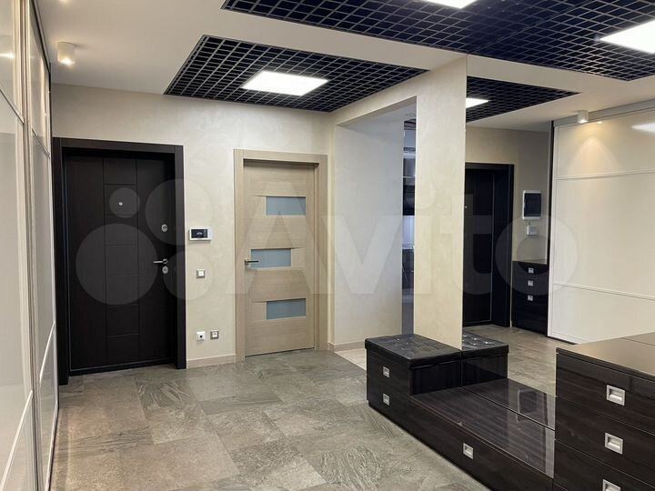 3-к. квартира, 93,3 м², 23/23 эт.