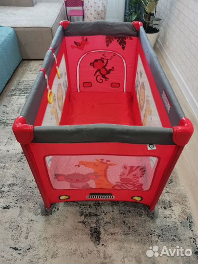 Манеж-кроватка складывающийся