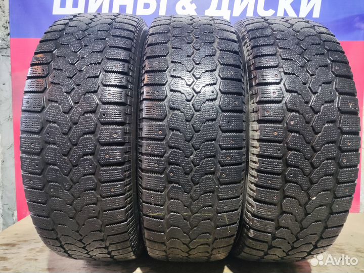 Yokohama Ice Guard F700Z 235/65 R17