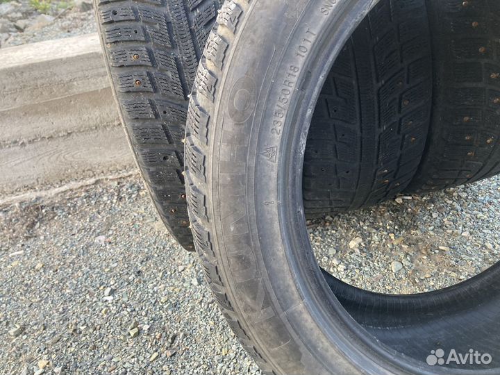 Kumho I'Zen KW22 235/50 R18