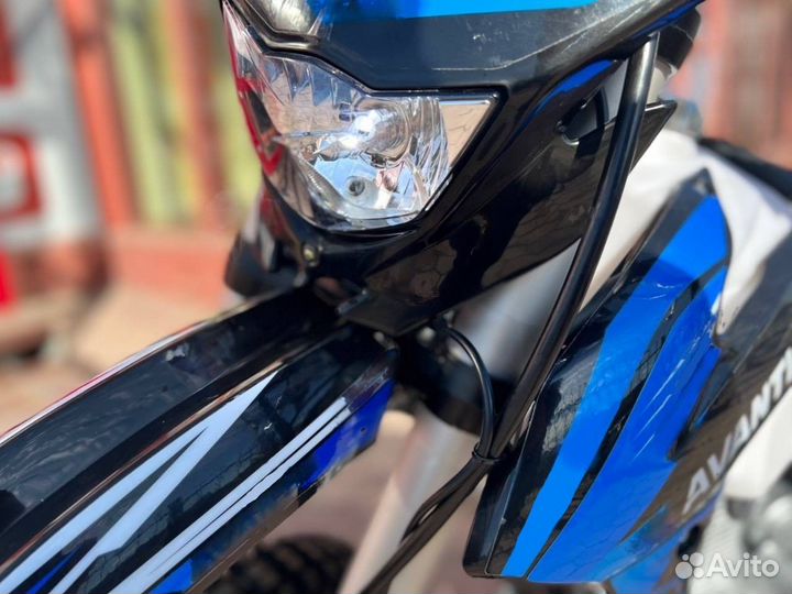 Мотоцикл Avantis A3 (PR250/172FMM-5, 6 ст.)