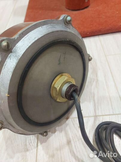 Маяк проблесковый оранжевый