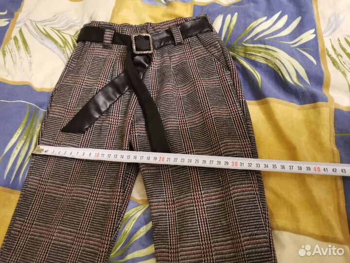 Брюки на девочку 100/110