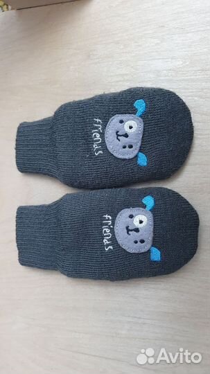 Перчатки, руковички и носочки вязаные детские