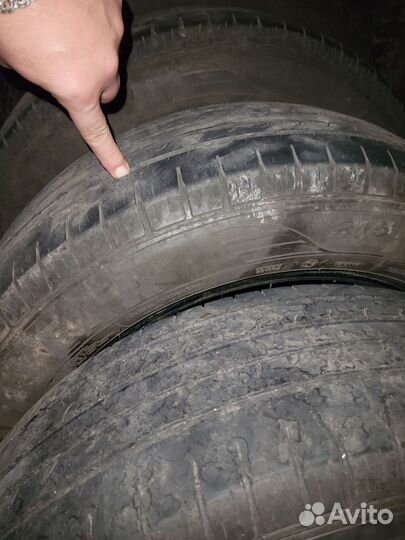 Goodyear EfficientGrip SUV 4x4 215/60 R17