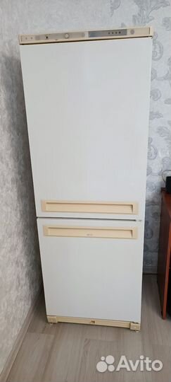 Холодильник Stinol