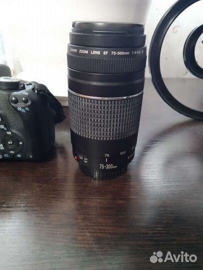 Зеркальный фотоаппарат canon 600d