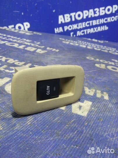 Кнопка стеклоподъемника Toyota Blade хэтчбек 2008
