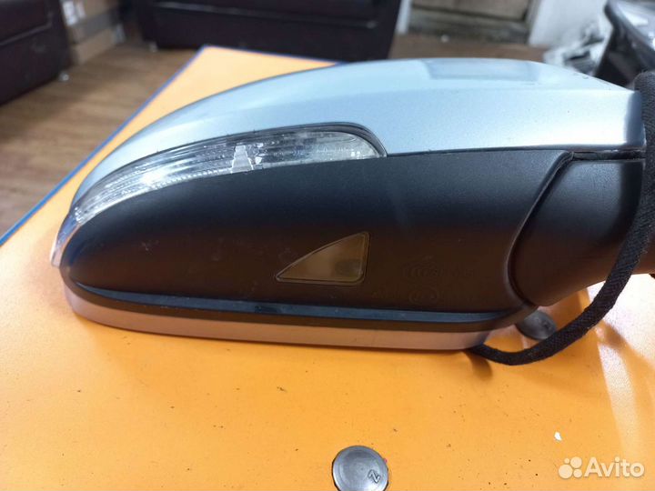 Зеркало правое Skoda Octavia А5