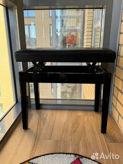 Банкетка для пианино регулируемая