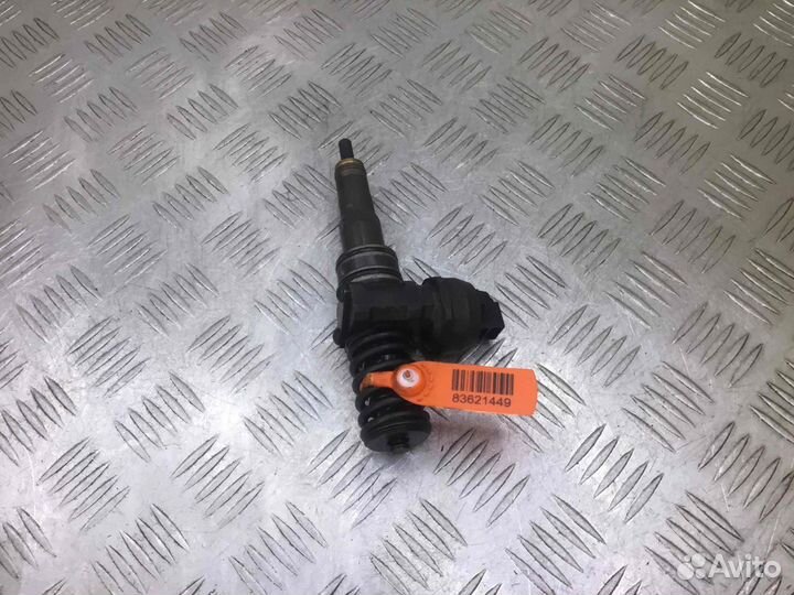 Форсунка Volkswagen Sharan 038130073BP; 038130073B