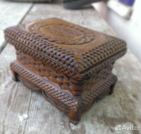 Изготовление и реставрация изделий из дерева