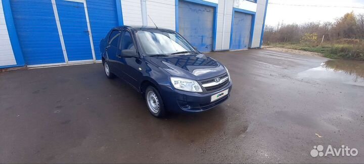 LADA Granta 1.6 МТ, 2013, 145 120 км