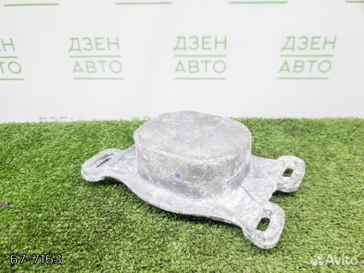 Подушка двигателя Audi A6 C6