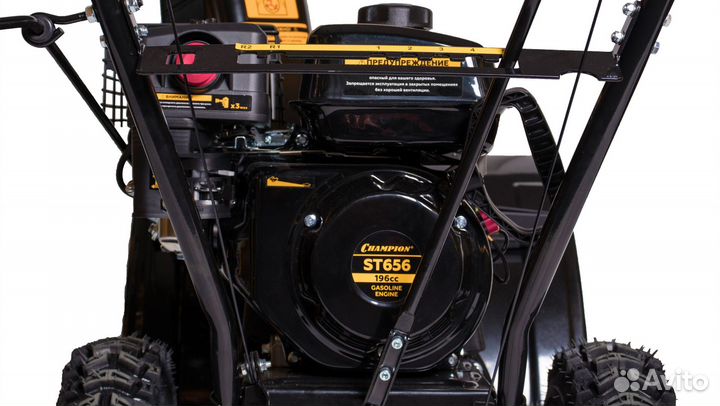 Cнегоуборщик champion ST656