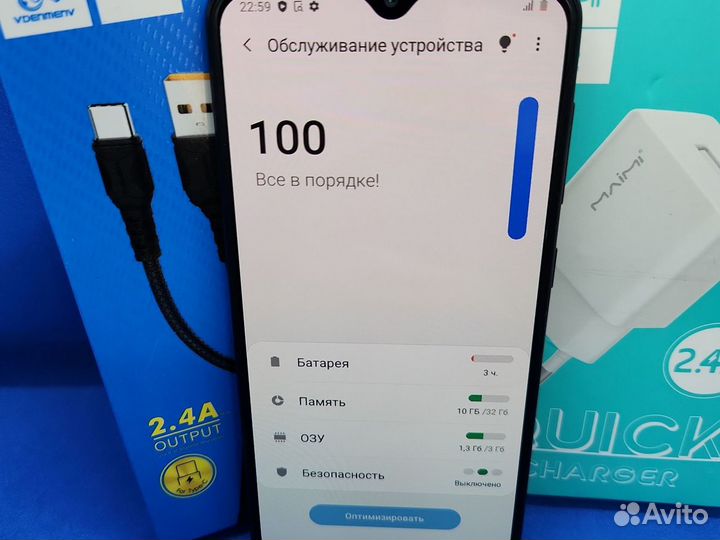 Samsung Galaxy A20, 3/32 ГБ