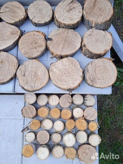 Слэб дерева и спилы