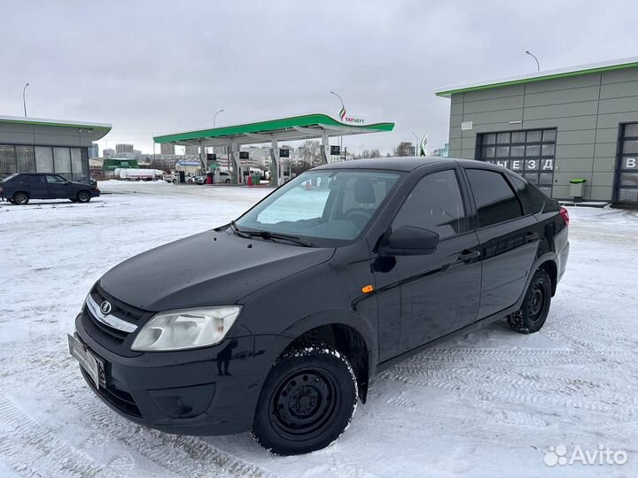 LADA Granta 1.6 МТ, 2015, 170 000 км