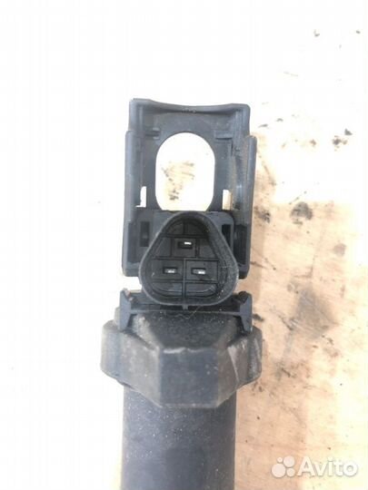 Катушка зажигания Bmw 1 E87 N46B20BY 2006