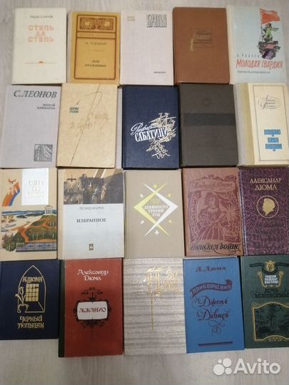 Книги \ цена за книгу 30