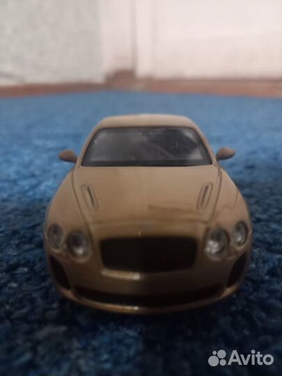 Машинка игрушка