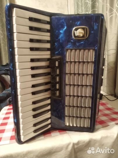 Аккордеон weltmeister stella