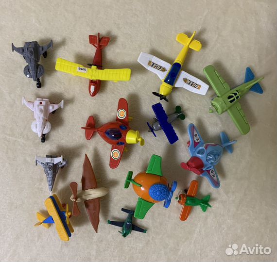 Игрушки из киндера