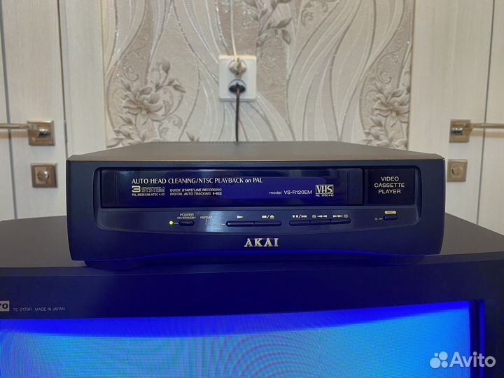 Видеоплеер akai