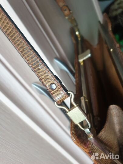 Сумка из кожи рептилии