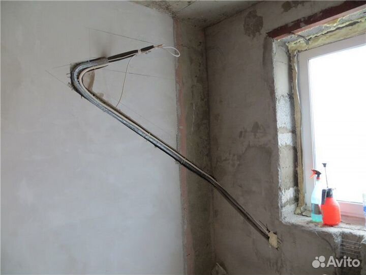 Закладка трассы для сплит систем в стену