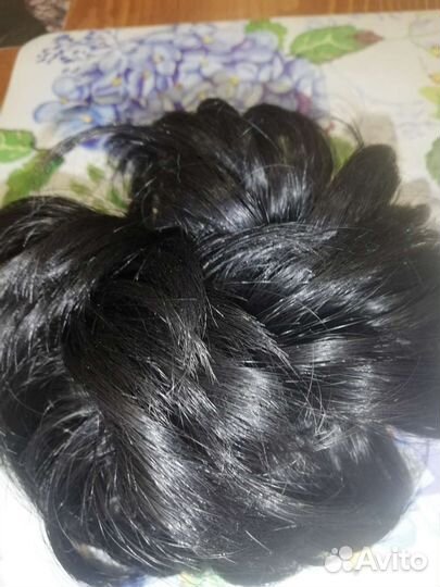 Резинка,шиньон новый