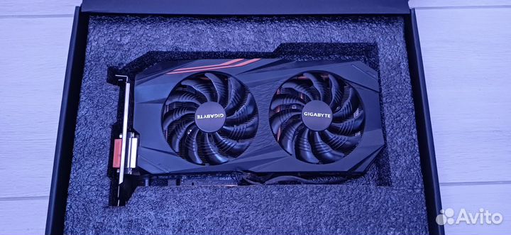 Видеокарта aorus Radeon RX 580 8G