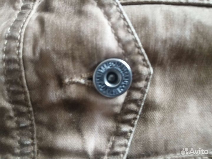 Джинсовая куртка