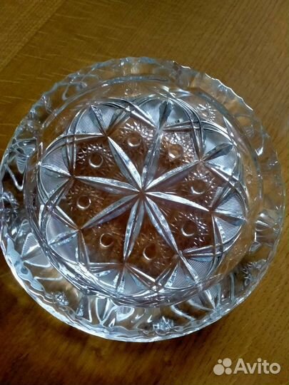 Хрустальная пепельница 60-80г