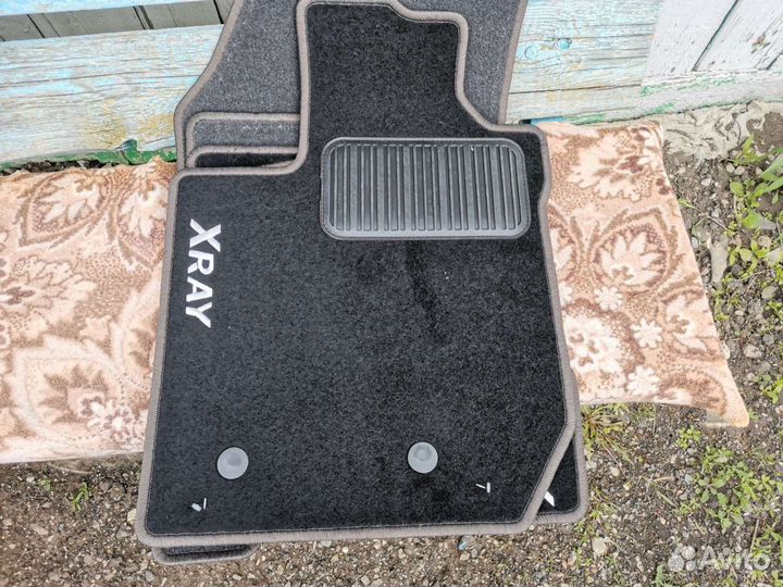 Коврики на LADA xray