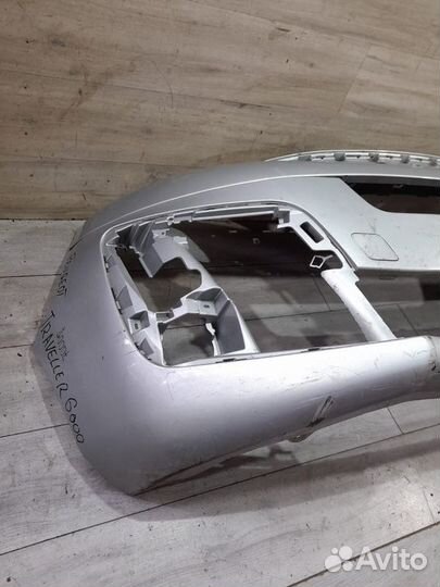 Передний бампер Peugeot Traveller С 2016 Года