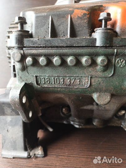 Головка блока цилиндров 038103373R volkswagen