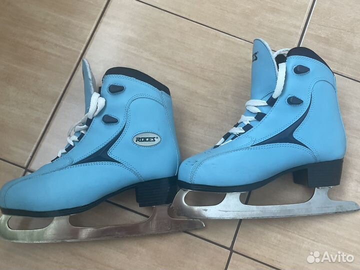 Коньки фигурные roces