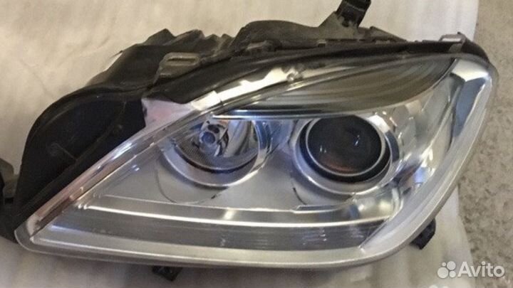 Фара Мерседес ML, A1668204859