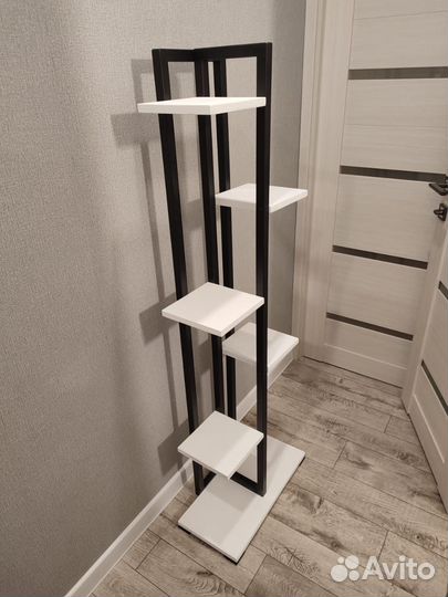 Полка для цветов напольная