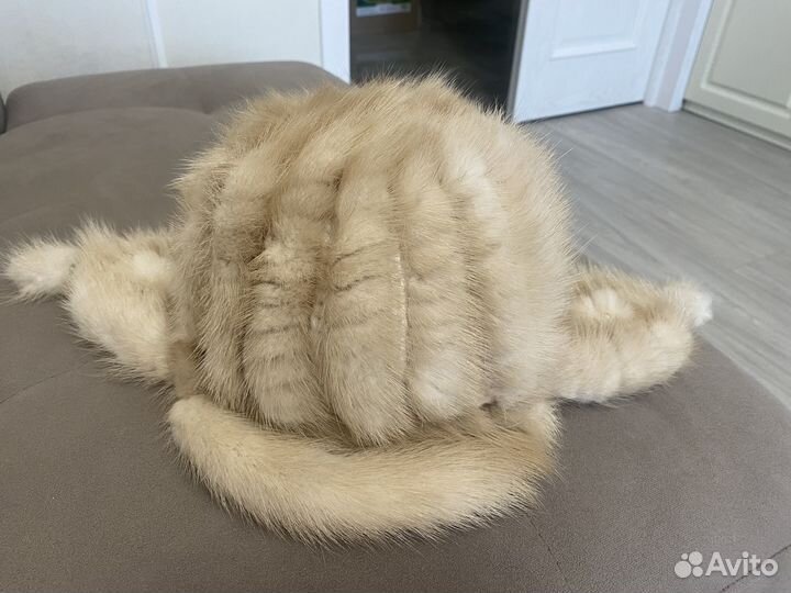 Шапка из норки вязаная